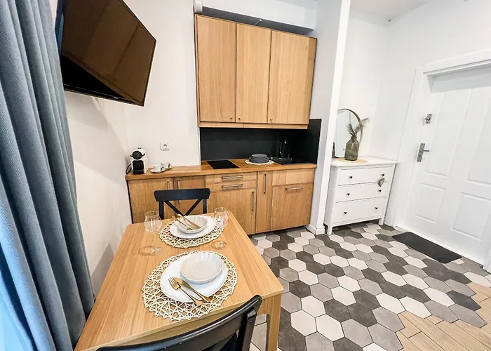 B 200m Do Plazy Σόποτ